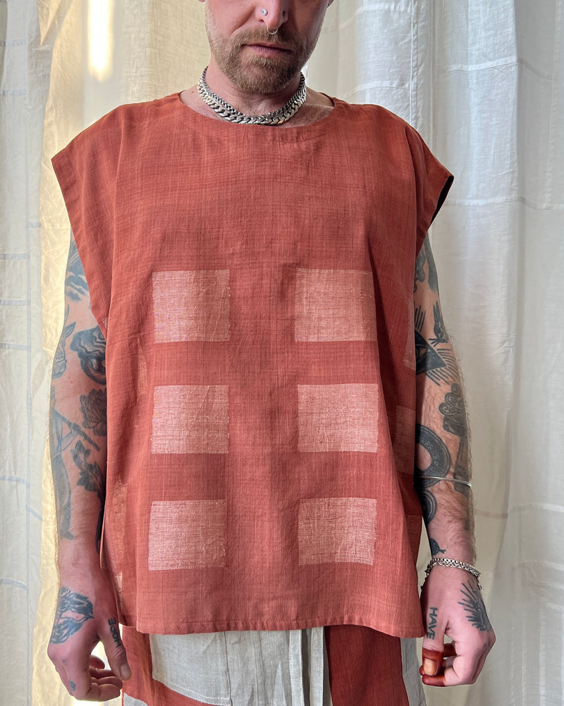 
                  
                    Load image into Gallery viewer, silk and cotton madder root vest
                  
                